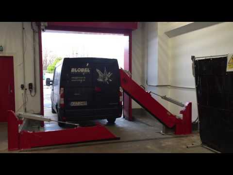 BL/BDD-PM - Double-Arm Automatic Spill Barrier